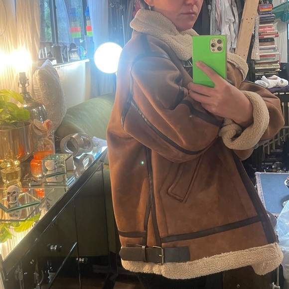 Shearling Jacket - Picture 9 of 9